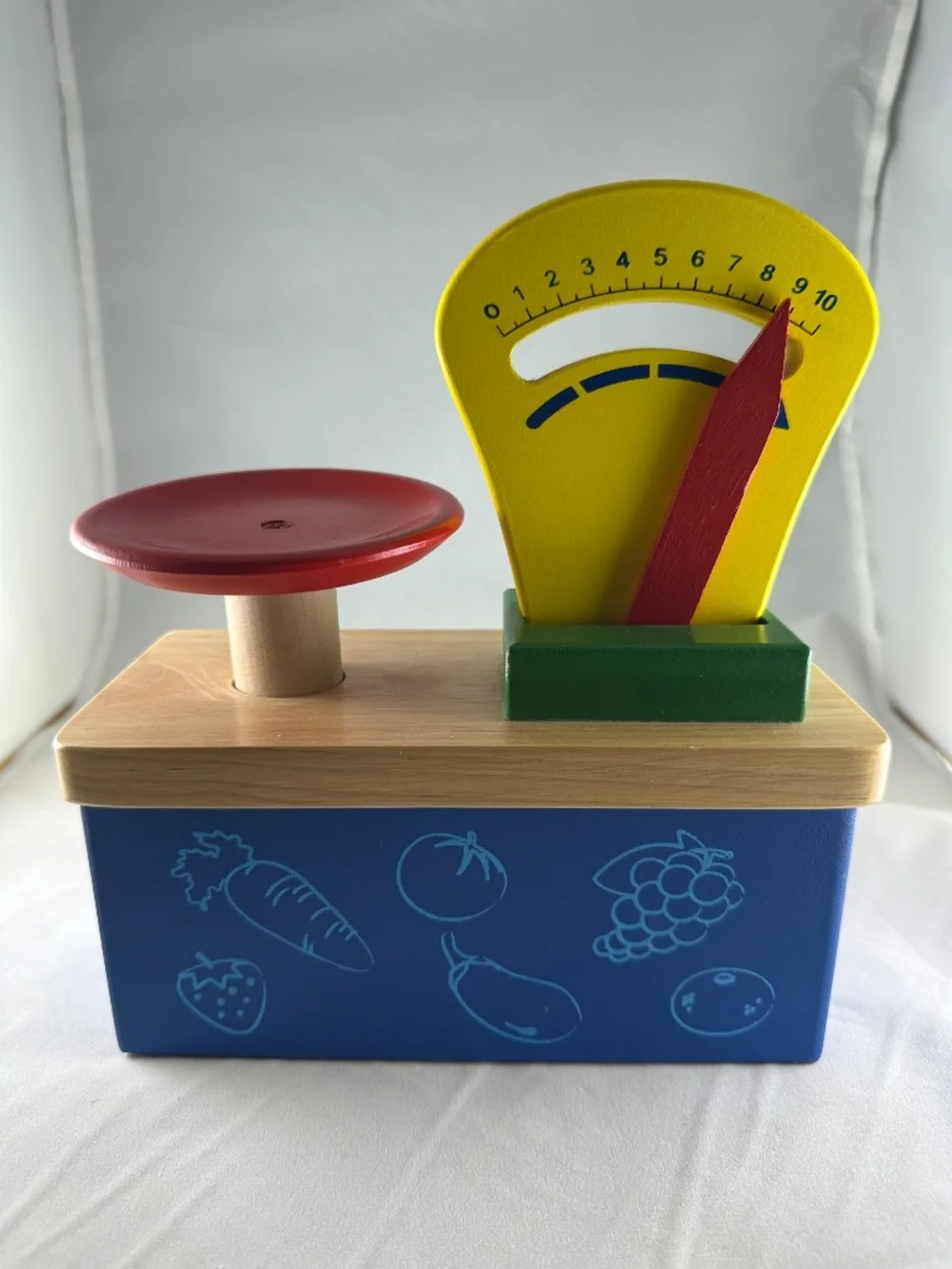 Wooden Pretend Play Kitchen Weighing Scale with Moving Needle